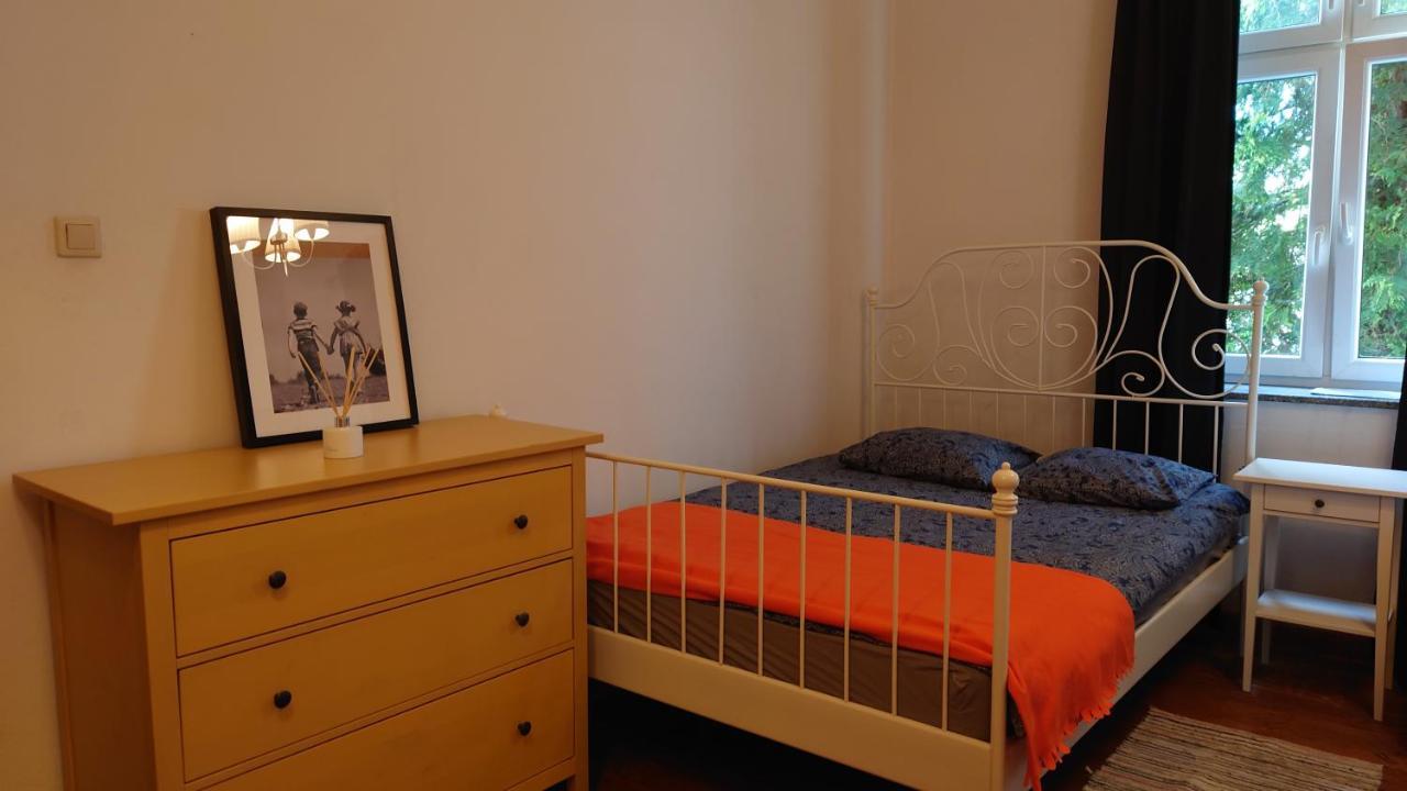 Apartamenty Przy Stonehenge Sosnowiec Exterior foto