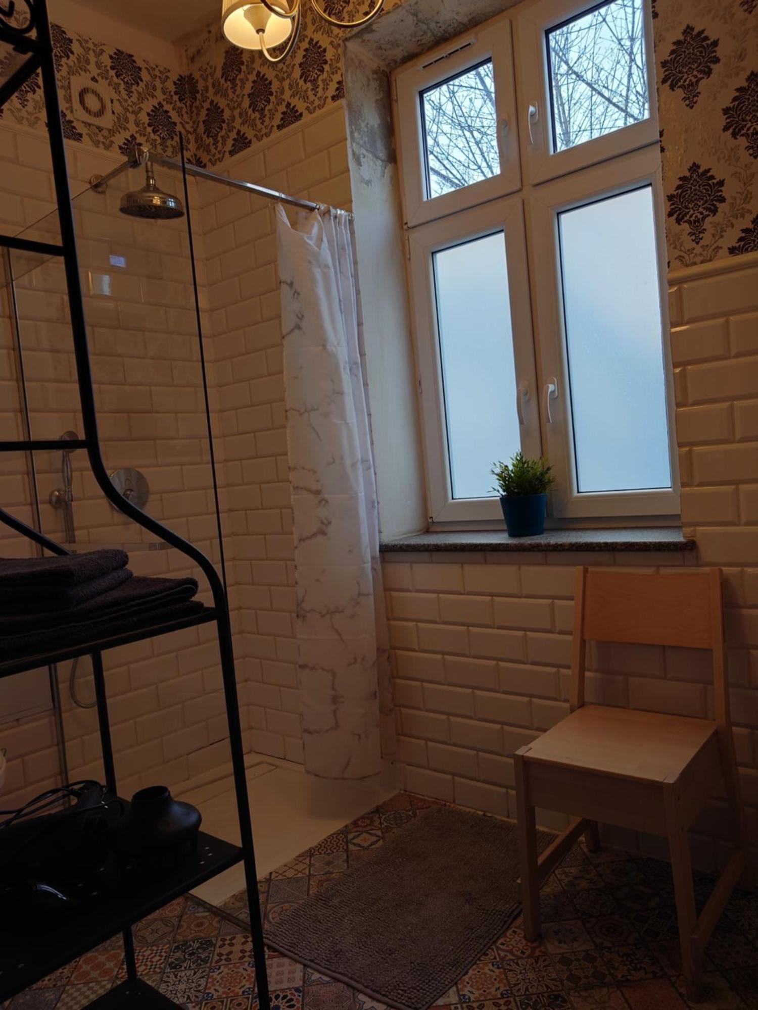 Apartamenty Przy Stonehenge Sosnowiec Zimmer foto