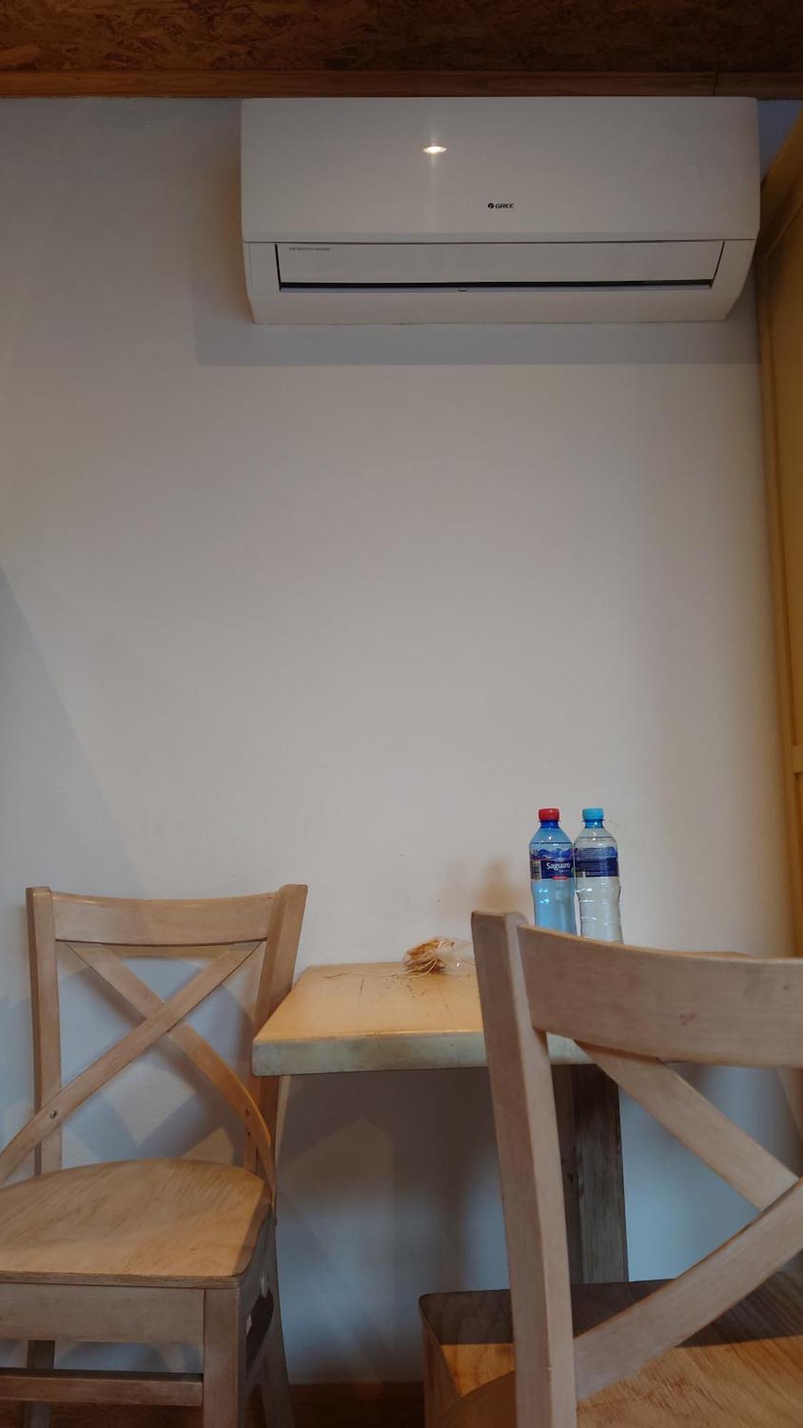 Apartamenty Przy Stonehenge Sosnowiec Zimmer foto